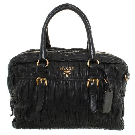 prada handbag second hand